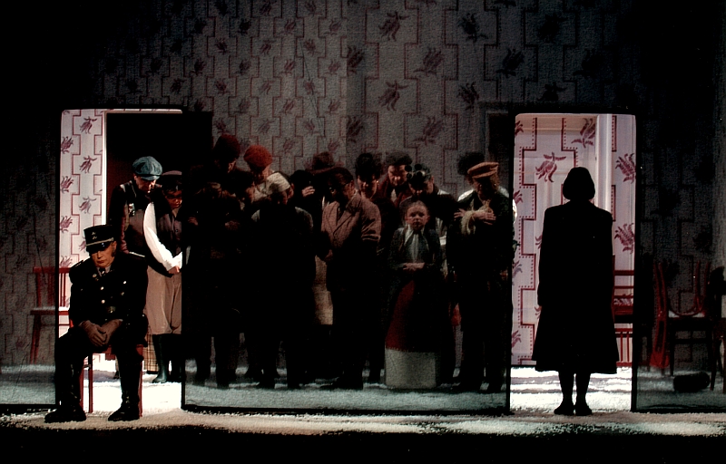 La Bohème, Oper von Giacomo Puccini, Mittelsächsisches Theater Freiberg, 2004, Regie: Cornelia Just, Bühnenbild: Cornelia Just/ Wiebke Horn, Kostüme: Wiebke Horn, Musikalische Leitung: Hinrich Horstkotte, Fotos: Detlev Müller