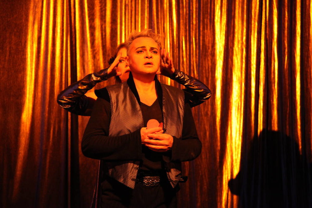 Oper von Giuseppe Verdi, Nordharzer Städtebundtheater Halberstadt/Quedlinburg, 2009, Regie: Cornelia Just, Bühnenbild: Cornelia Just / Wiebke Horn, Musikalische Leitung: GMD Johannes Rieger, Fotos: Jakob Hinz