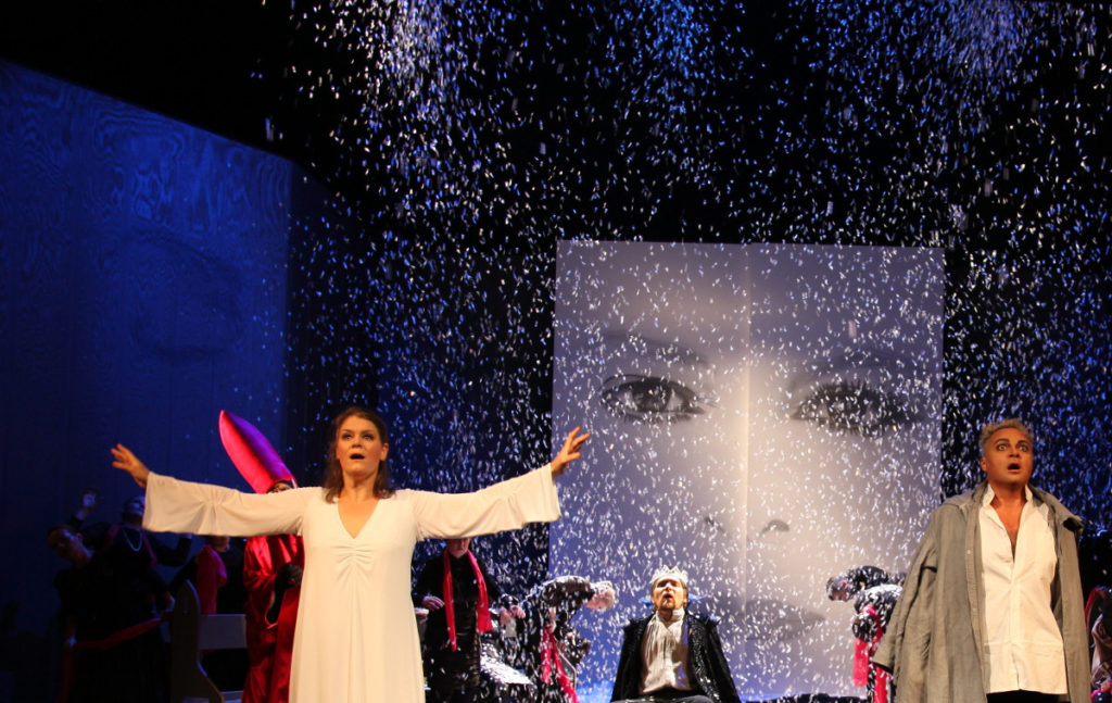 Oper von Giuseppe Verdi, Nordharzer Städtebundtheater Halberstadt/Quedlinburg, 2009, Regie: Cornelia Just, Bühnenbild: Cornelia Just / Wiebke Horn, Musikalische Leitung: GMD Johannes Rieger, Fotos: Jakob Hinz