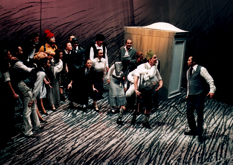 Der Freischütz, Oper von Carl Maria von Weber, Eduard-von-Winterstein-Theater Annaberg-Buchholz, 2004, Regie: Cornelia Just, Bühnenbild: Cornelia Just/ Wiebke Horn, Musikalische Leitung: Friedmann Schulz, Fotos: Dieter Knoblauch