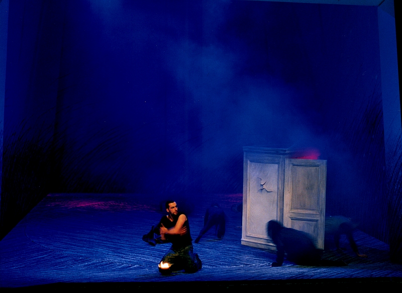 Der Freischütz, Oper von Carl Maria von Weber, Eduard-von-Winterstein-Theater Annaberg-Buchholz, 2004, Regie: Cornelia Just, Bühnenbild: Cornelia Just/ Wiebke Horn, Musikalische Leitung: Friedmann Schulz, Fotos: Dieter Knoblauch