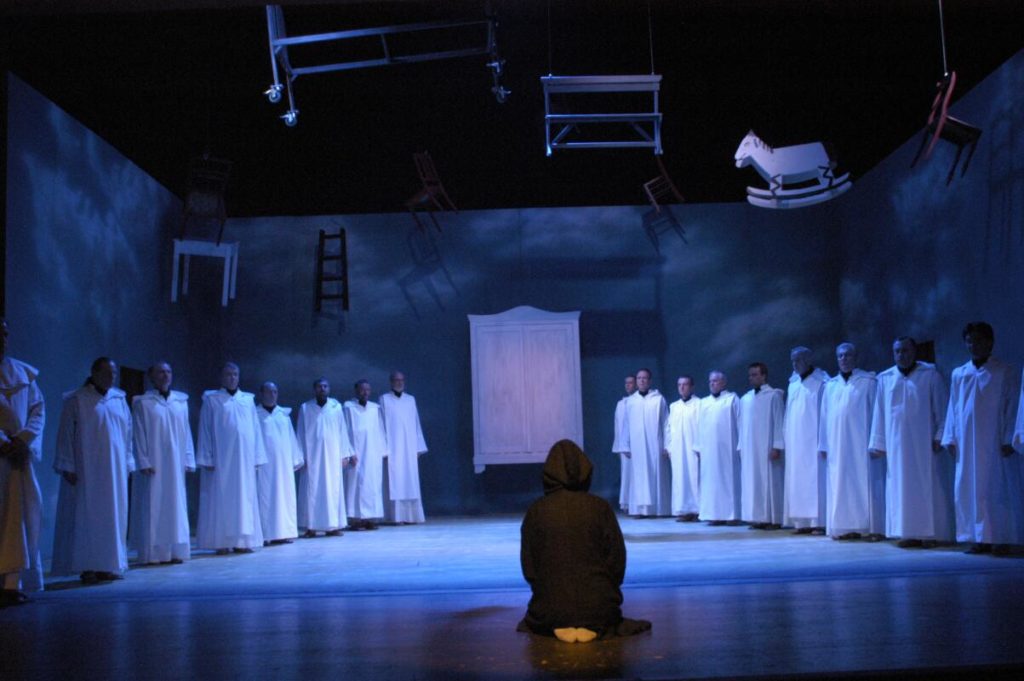 Die Macht des Schicksals, Oper in vier Akten von Giuseppe Verdi und Francesco Maria Piave, Nordharzer Städtebundtheater Halberstadt/ Quedlinburg, 2006, Regie/ Bühnenbild: Cornelia Just, Bühnenbild/ Ausstattung: Wiebke Horn, Musikalische Leitung: GMD Johannes Rieger, Fotos: Jan Mollerus