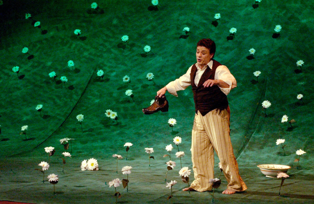 Margarethe, Oper von Charles Gounod, Nordharzer Städtebundtheater Halberstadt/ Quedlinburg, 2005, Regie/ Bühnenbild: Cornelia Just, Bühnenbild/ Ausstattung: Wiebke Horn, Musikalische Leitung: GMD Johannes Rieger, Fotos: Jan Mollerus