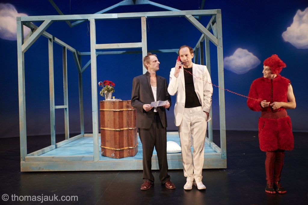 Haus blaues Wunder, Theaterstück, Hans-Otto-Theater Potsdam, 2018, Regie: Ulrike Müller, Bühnenbild: Jan Lehmann, Kostüme: Cornelia Just, Fotos: Thomas Maximilian Jauk