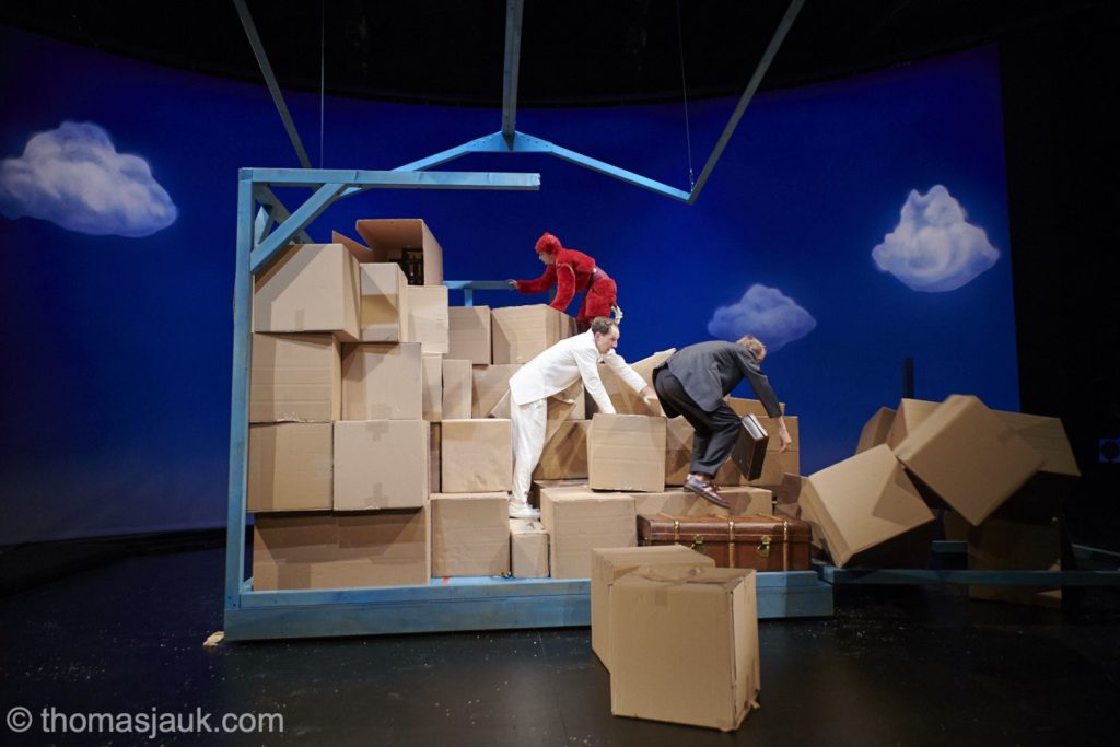 Haus blaues Wunder, Theaterstück, Hans-Otto-Theater Potsdam, 2018, Regie: Ulrike Müller, Bühnenbild: Jan Lehmann, Kostüme: Cornelia Just, Fotos: Thomas Maximilian Jauk
